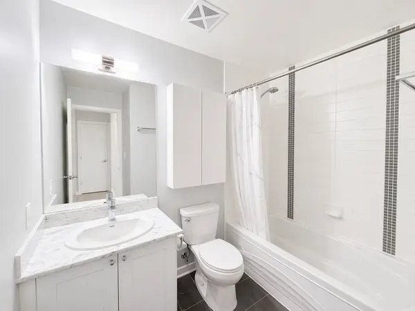 4070 Confederation Pkwy #504, Mississauga, ON L5B 0E9