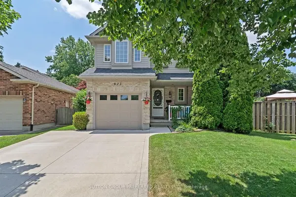 623 Thornwood CT, London North, ON N6H 5J5