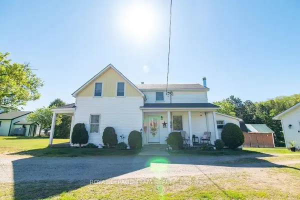 3709 Old Barrys Bay RD, Madawaska Valley, ON K0J 1B0