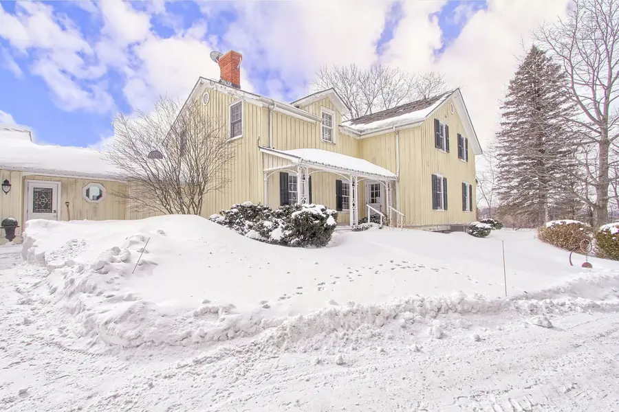 4901 Vandorf RD W, Whitchurch-stouffville, ON L4A 7X5