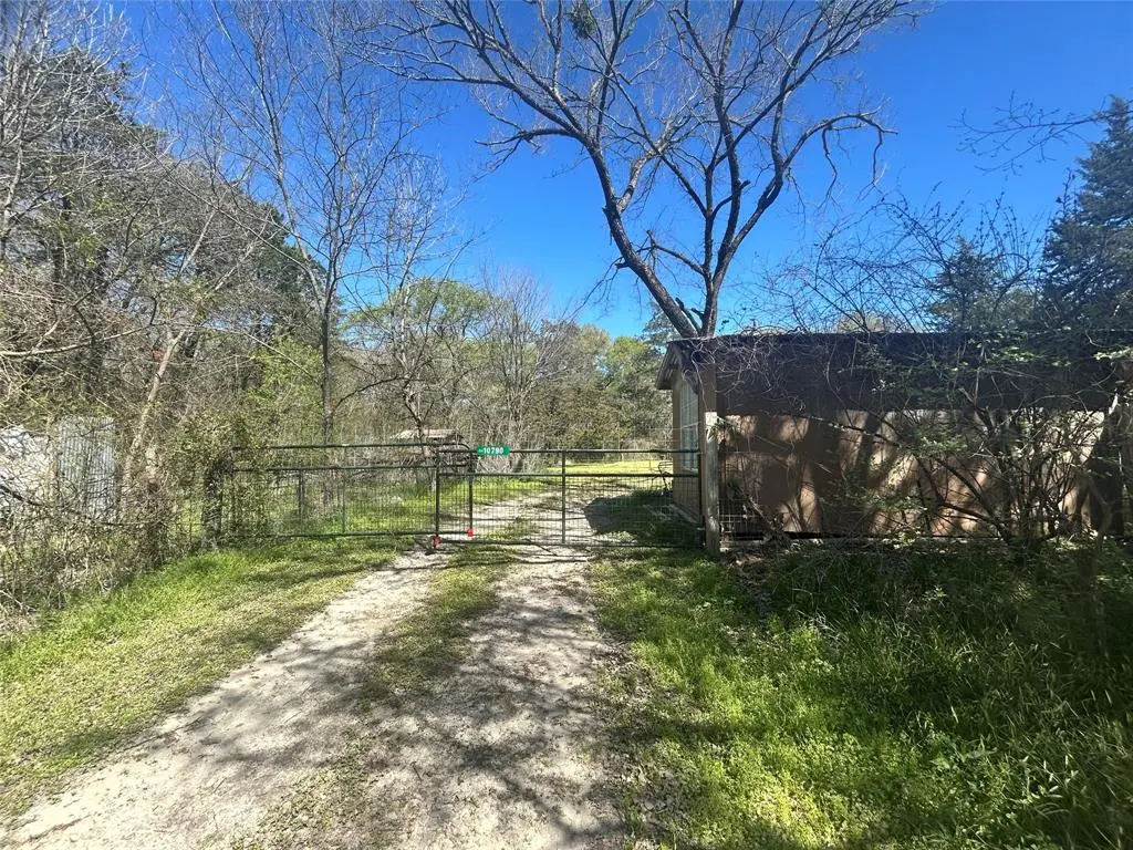 10790 Newell creek, Quinlan, TX 75474