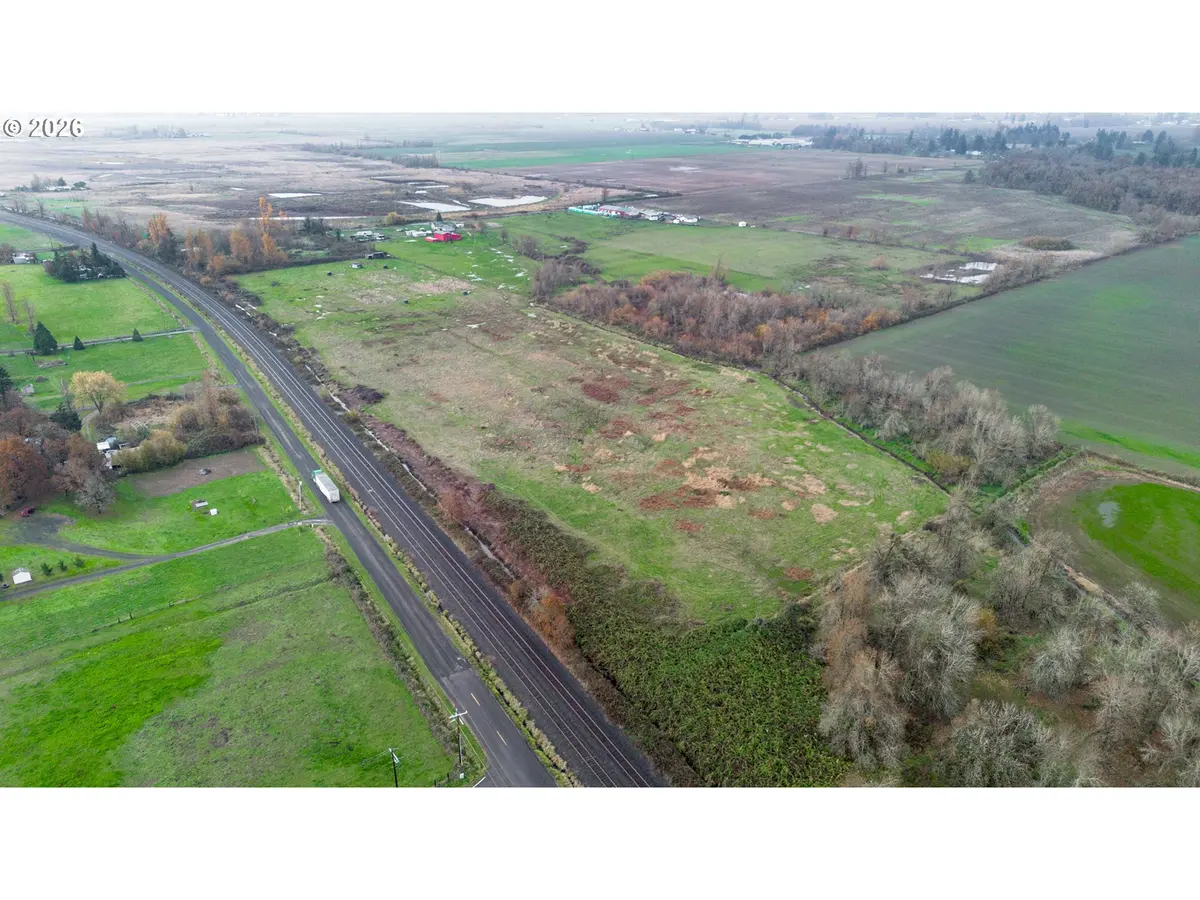 Duckflat, Turner, OR 97392