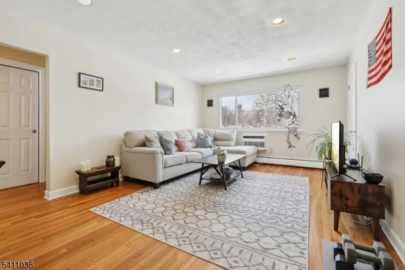 35 Espy Rd #5B, Caldwell Boro Twp., NJ 07006