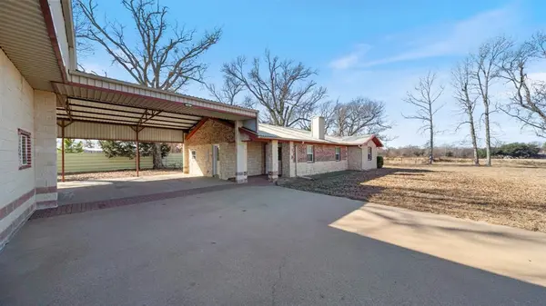 833 Vz County Road 4413, Ben Wheeler, TX 75754