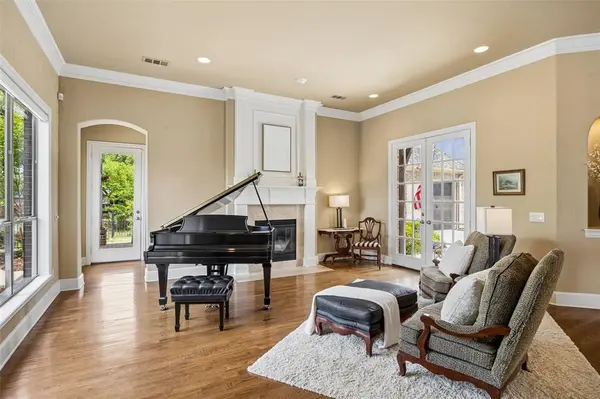 1320 Lakeview Drive, Celina, TX 75009