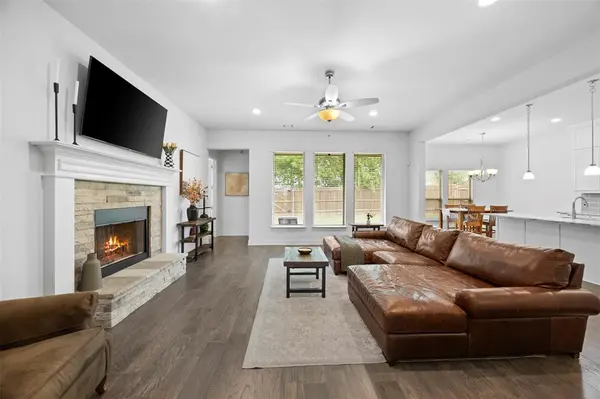 4226 Bel Air Drive, Midlothian, TX 76065