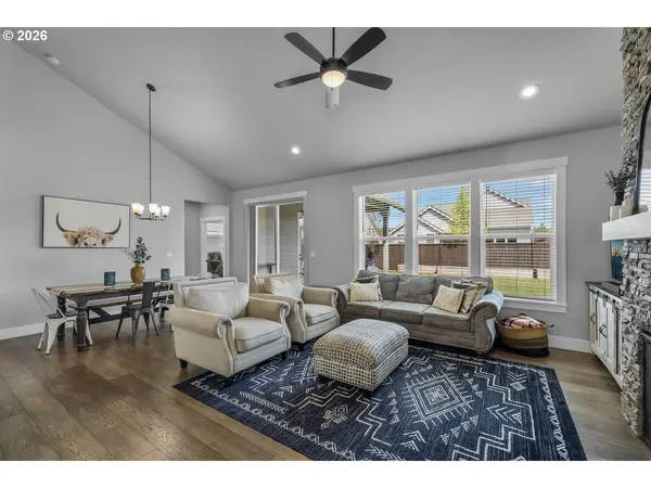 4309 SW BADGER CREEK DR, Redmond, OR 97756