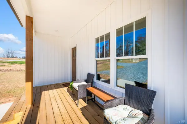 10528 Leesville RD, Lynch Station, VA 24571