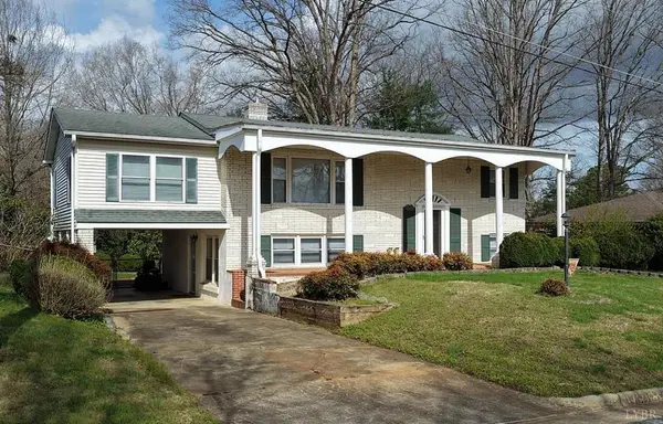 631 Oakland Dr, Danville, VA 24531