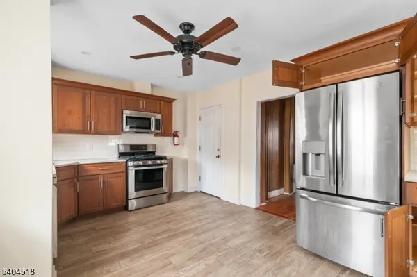 354 Hayward St, City Of Orange Twp., NJ 07050