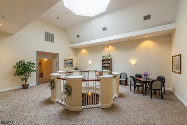 2304 Clinton Ln #2304, Rockaway Twp., NJ 07866