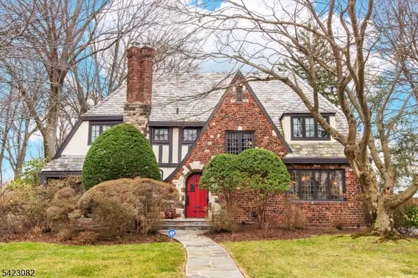 917 Westminster Ave, Hillside Twp., NJ 07205