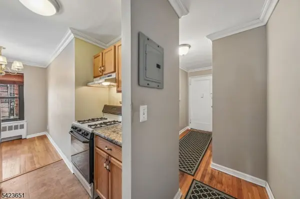 241 E Main St #2B, Bergenfield Boro, NJ 07621