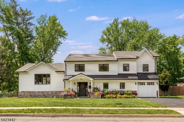 59 Laauwe Ave, Wayne Twp., NJ 07470