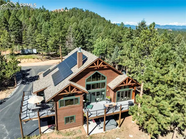 80 Feldspar RD, Florissant, CO 80816