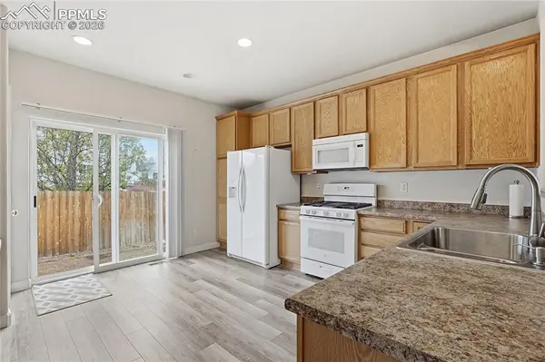 6642 Glowing Valley DR, Colorado Springs, CO 80923