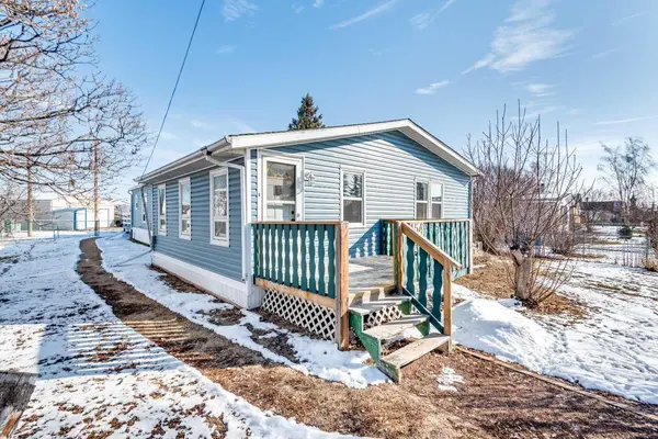 154 Devilder, Trochu, AB T0M2C0