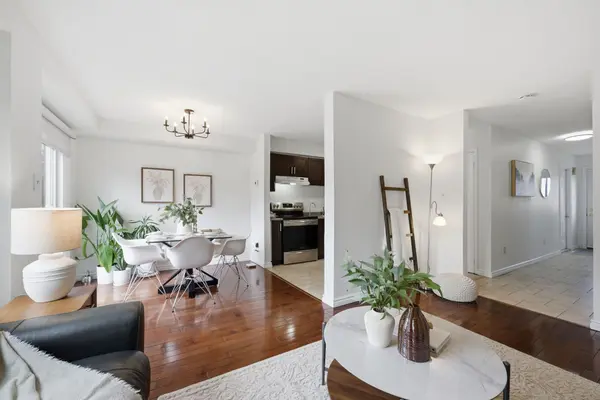 35 Gates CRES, Ajax, ON L1S 7E6