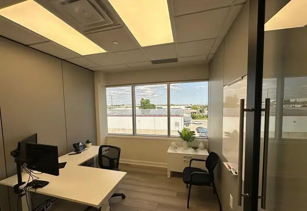 1135 Stellar DR #Professional Suite, Newmarket, ON L3Y 7B8