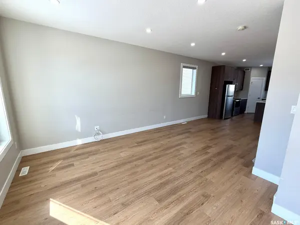 3326 Green Turtle ROAD, Regina, SK S4V 3N6