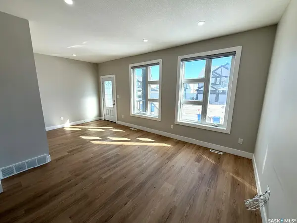 3326 Green Turtle ROAD, Regina, SK S4V 3N6