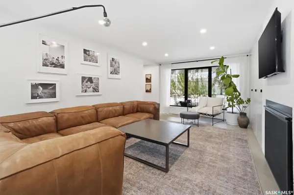 3610 Balfour COURT, Saskatoon, SK S7H 4B2