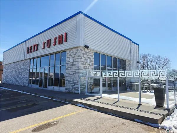 5885 Rochdale BOULEVARD, Regina, SK S4X 2P9