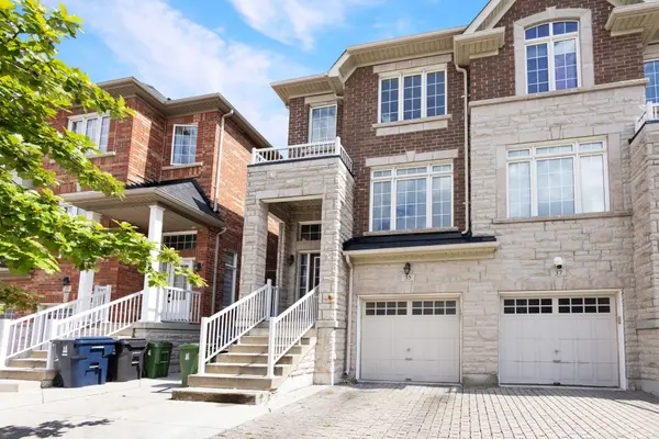 35 Harpreet CIR, Toronto W10, ON M9W 0E1