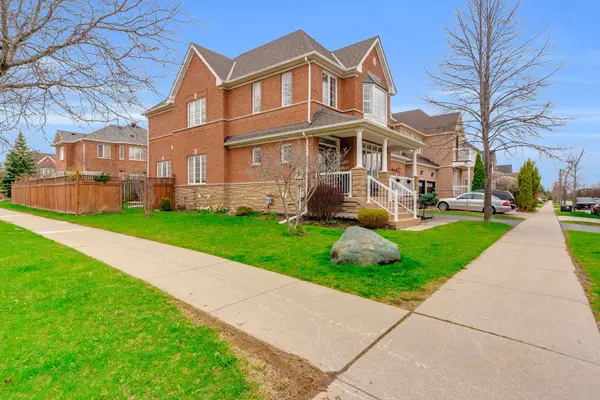 4786 St. Martin Mews, Mississauga, ON L5M 7K1