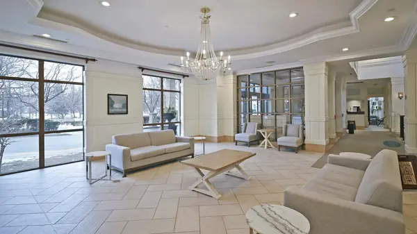 710 Humberwood BLVD #2314, Toronto W10, ON M9W 7J5