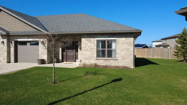 1050 Waterloo ST #11, Saugeen Shores, ON N0H 2C3