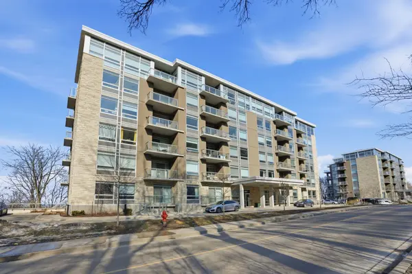 467 Charlton AVE E #307, Hamilton, ON L8N 0B3