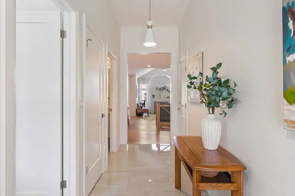 311 Perth TRL, Welland, ON L3B 0L8