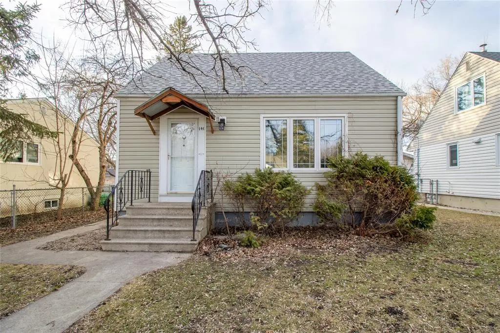 141 Humboldt AVE, Winnipeg, MB R2M 0M2