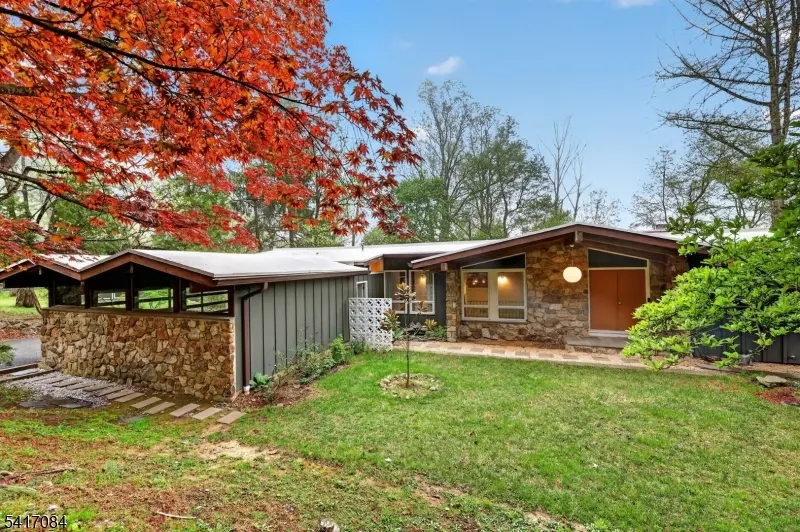 39 Skyline Dr, Morris Twp., NJ 07960