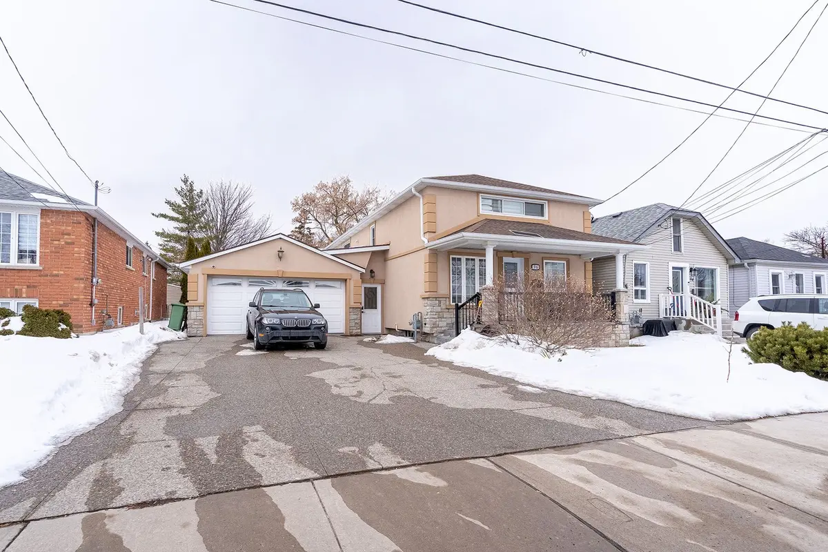 96 Charlotte AVE #BMST, Hamilton, ON L8K 4V2