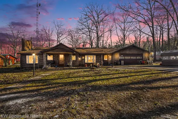 5872 Mount Maria RD, Caledonia Township, MI 49747