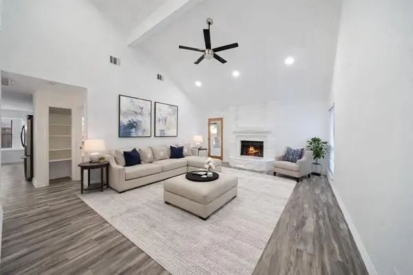 721 Keessee Drive, Cedar Hill, TX 75104