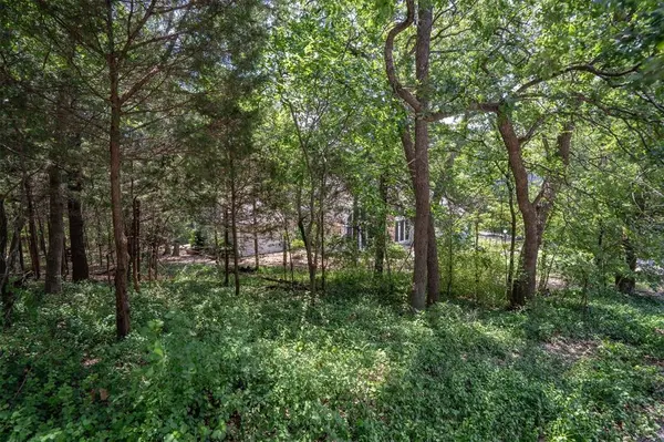 75 Lakepoint Loop, Pottsboro, TX 75076