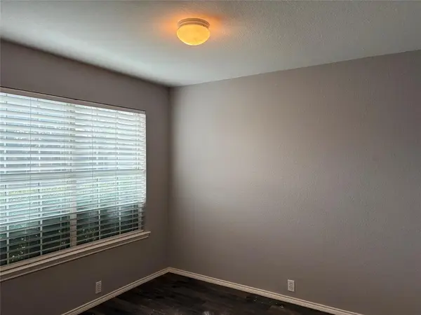 9011 King Ranch Drive, Cross Roads, TX 76227