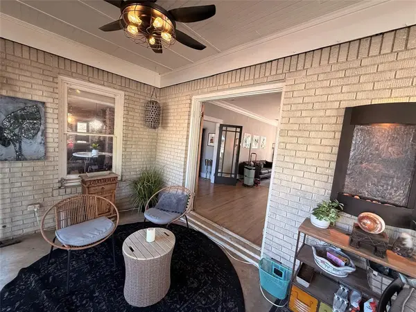 1401 5th Avenue, Fort Worth, TX 76104