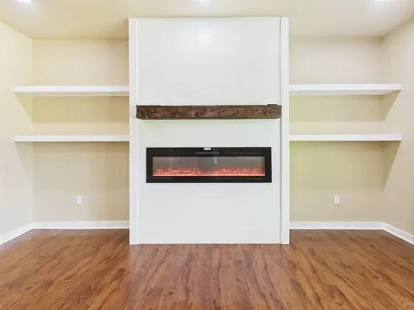 910 Cream Level Road, Athens, TX 75751