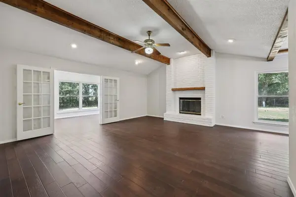 2417 Meadow Court, Bedford, TX 76021