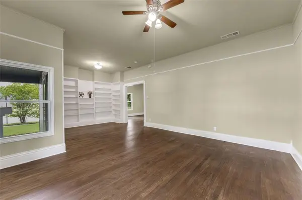 623 N Walnut Street, Sherman, TX 75090