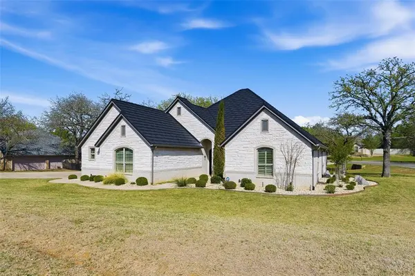 8501 Kingsley Circle, Granbury, TX 76049