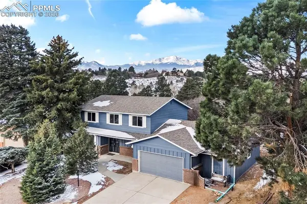 6820 Dauntless CT, Colorado Springs, CO 80919