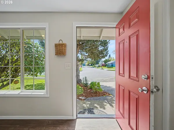 815 NE 25TH ST, Gresham, OR 97030