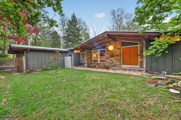 39 Skyline Dr, Morris Twp., NJ 07960