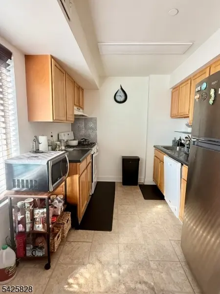 7420 Boulevard East, North Bergen Twp., NJ 07047