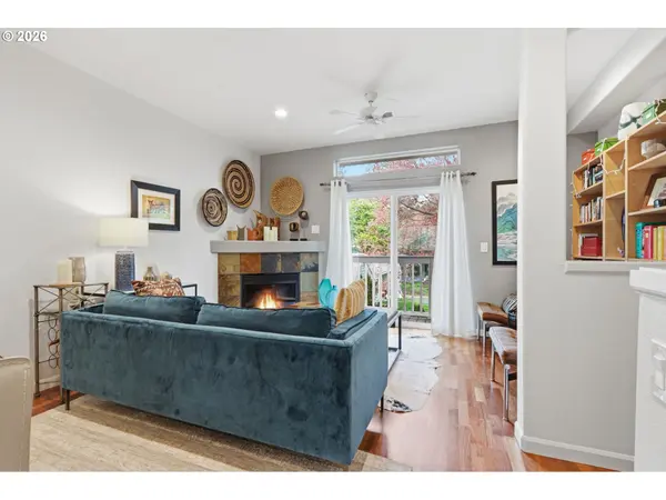 10308 SW HOLLYRIDGE LN, Beaverton, OR 97005